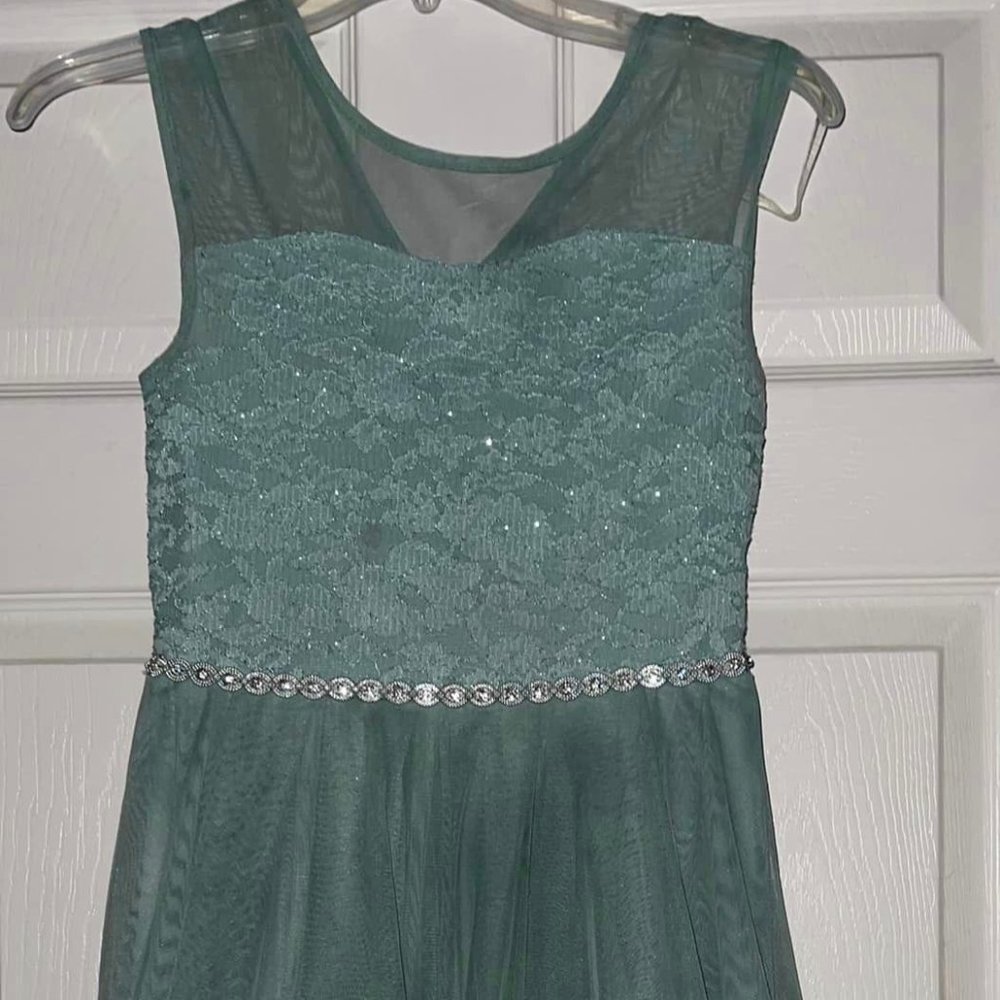 Girls Dress..  SPEECHLESS KIDS...  sz. 12.. Teal great condition~~